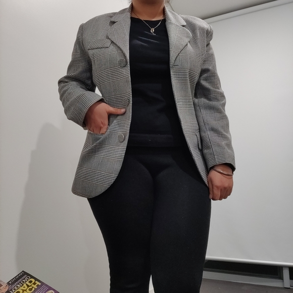 🍁Host PICK🍁VINTAGE Houndstooth 80s blazer - Picture 9 of 9